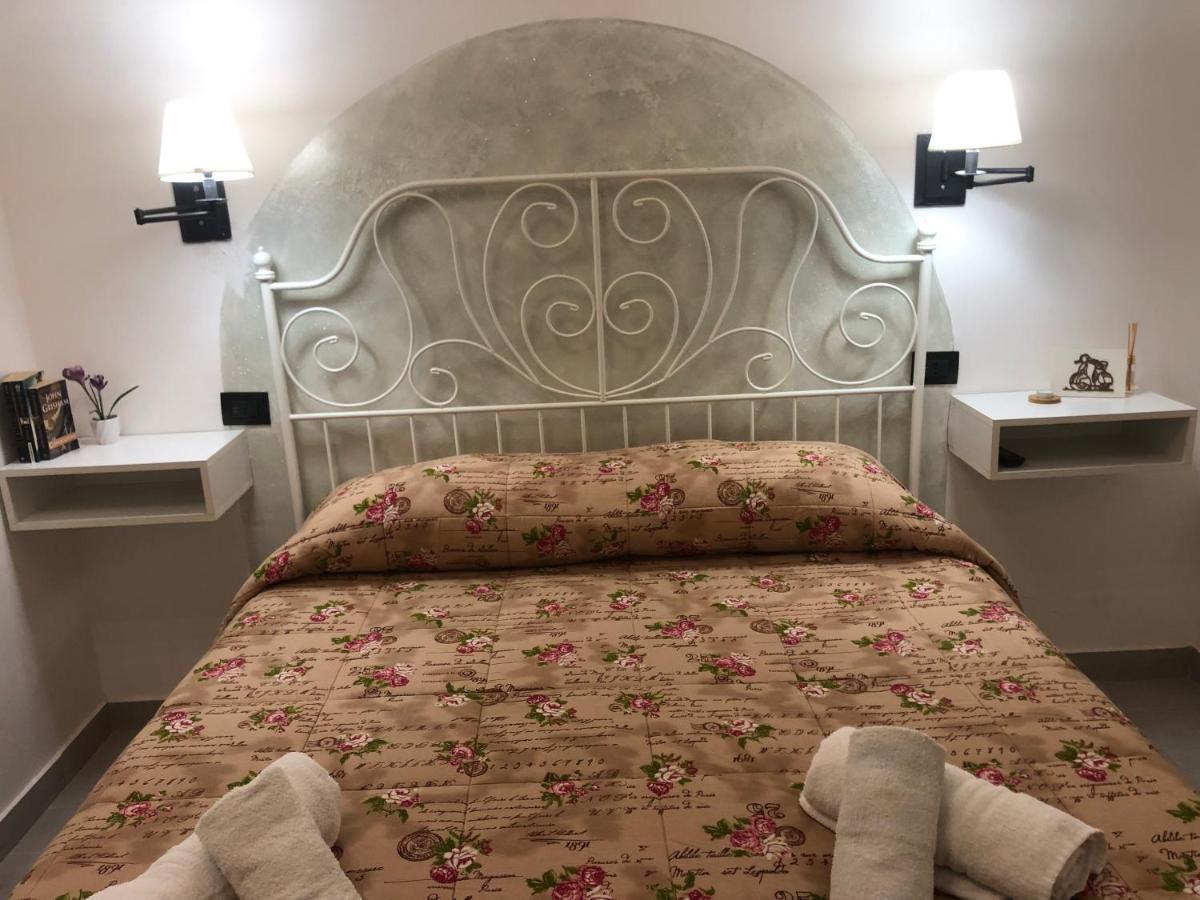 Casa Vacanza Nina 17 Catania-Fontanarossai nemzetközi repülőtér Kültér fotó