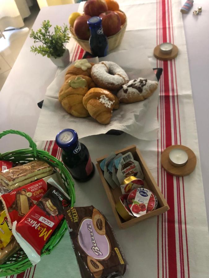 Casa Vacanza Nina 17 Catania-Fontanarossai nemzetközi repülőtér Kültér fotó